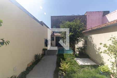 Casa à venda com 225m², 3 quartos e 2 vagas Casa à venda com 225m², 3 quartos e 2 vagasVista da Suíte da Edícula