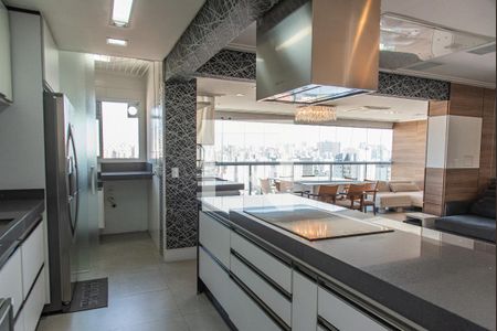 Cozinha de apartamento para alugar com 2 quartos, 100m² em Cambuci, São Paulo