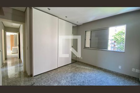 Quarto Suíte de apartamento à venda com 4 quartos, 150m² em Buritis, Belo Horizonte