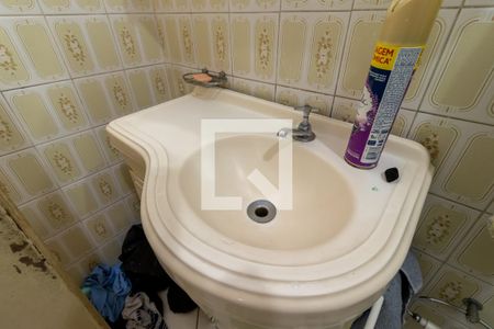 Casa à venda com 80m², 2 quartos e 1 vagaBanheiro 2