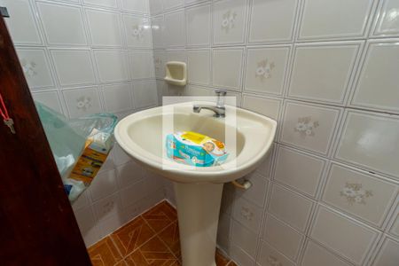 Casa à venda com 80m², 2 quartos e 1 vagaBanheiro 1