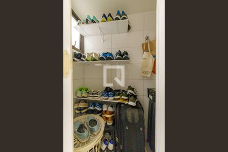 Apartamento à venda com 82m², 3 quartos e 1 vagaDespensa