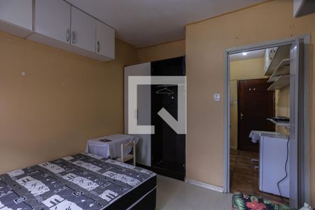 Sala/Quarto de apartamento à venda com 1 quarto, 15m² em Centro Histórico, Porto Alegre