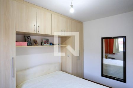 Quarto de apartamento para alugar com 3 quartos, 63m² em Ana Lúcia, Belo Horizonte