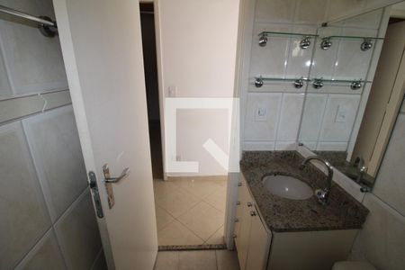 Apartamento à venda com 75m², 3 quartos e 2 vagasBanheiro 1