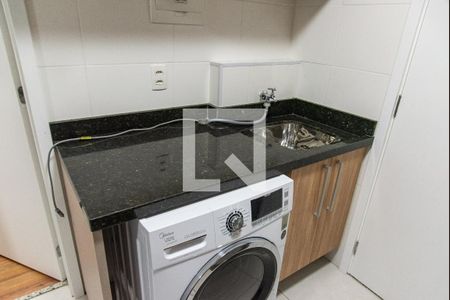 Cozinha de apartamento para alugar com 1 quarto, 27m² em Cambuci, São Paulo