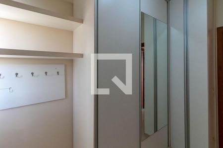 Closet  de apartamento à venda com 3 quartos, 70m² em Buritis, Belo Horizonte