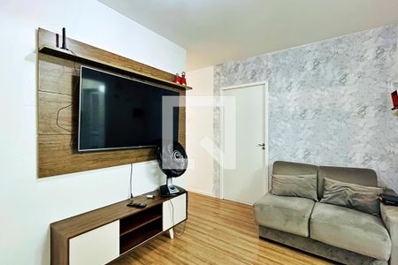 Sala de apartamento para alugar com 3 quartos, 74m² em Vila Barros, Guarulhos