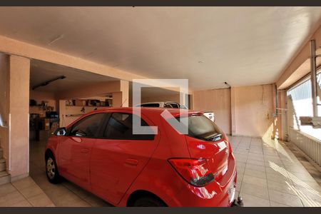 Casa à venda com 336m², 5 quartos e 6 vagasGaragem