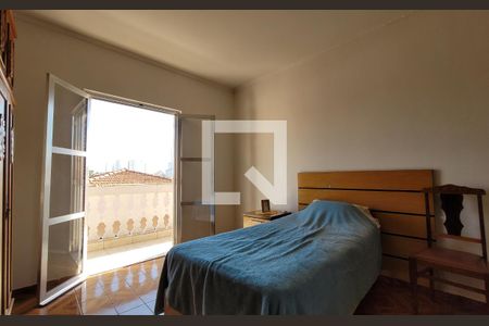 Casa à venda com 336m², 5 quartos e 6 vagasQuarto - Casa 2