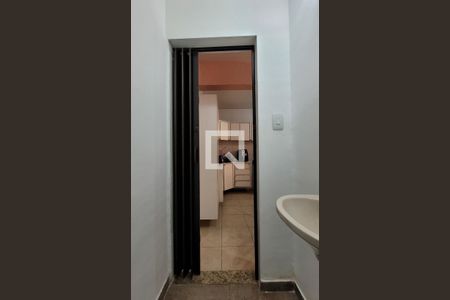 Casa à venda com 336m², 5 quartos e 6 vagasLavabo