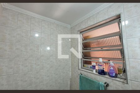 Casa à venda com 336m², 5 quartos e 6 vagasBanheiro 2