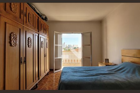 Casa à venda com 336m², 5 quartos e 6 vagasQuarto - Casa 2