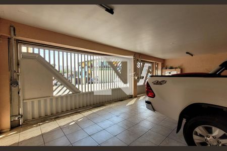 Casa à venda com 336m², 5 quartos e 6 vagasGaragem