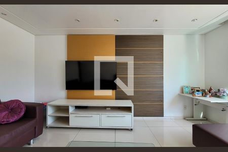 Sala de casa à venda com 5 quartos, 336m² em Jardim Pilar, Santo André