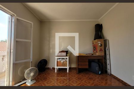 Casa à venda com 336m², 5 quartos e 6 vagasQuarto 2 - Casa 2