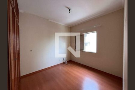 Apartamento à venda com 128m², 3 quartos e 1 vaga