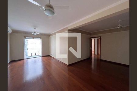 Apartamento à venda com 128m², 3 quartos e 1 vaga