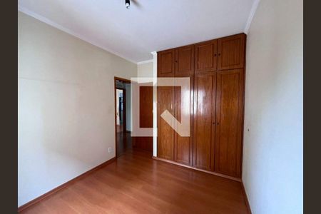 Apartamento à venda com 128m², 3 quartos e 1 vaga