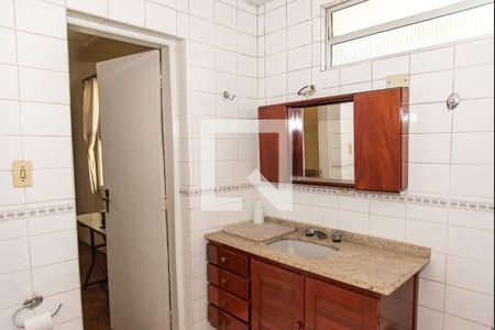 Casa à venda com 260m², 3 quartos e sem vagaBanheiro da suíte