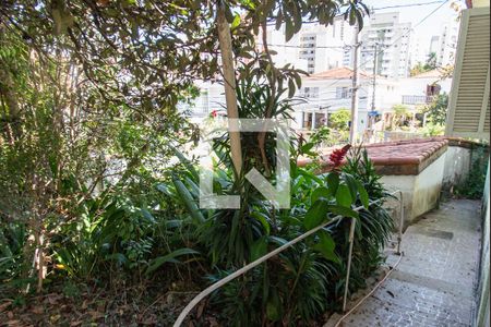 Casa à venda com 260m², 3 quartos e sem vagaQuintal