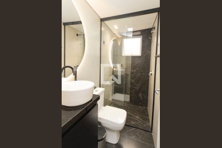 Apartamento para alugar com 150m², 3 quartos e 2 vagas Apartamento para alugar com 150m², 3 quartos e 2 vagasBanheiro 2