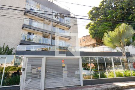 Apartamento para alugar com 150m², 3 quartos e 2 vagas Apartamento para alugar com 150m², 3 quartos e 2 vagasFachada