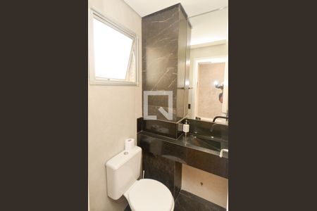 Apartamento para alugar com 150m², 3 quartos e 2 vagas Apartamento para alugar com 150m², 3 quartos e 2 vagasBanheiro 3