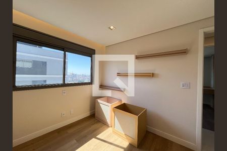 Apartamento à venda com 84m², 3 quartos e 1 vagaQuarto 2