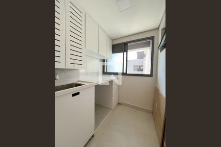 Apartamento à venda com 84m², 3 quartos e 1 vagaÁrea de Serviço