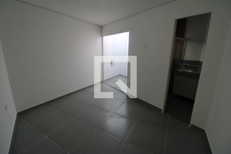 Quarto de casa para alugar com 1 quarto, 28m² em Vila Guilherme, São Paulo