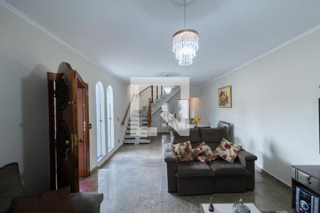 Sala de casa à venda com 4 quartos, 246m² em Vila Ré, São Paulo