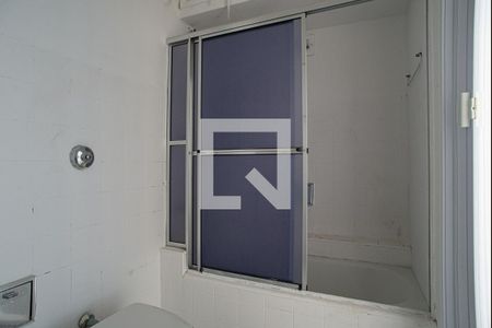 Banheiro de kitnet/studio para alugar com 1 quarto, 44m² em Centro Histórico de São Paulo, São Paulo