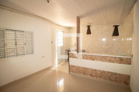 Quarto  e cozinha  de casa para alugar com 1 quarto, 16m² em Vila Nova Mazzei, São Paulo
