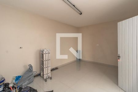 Casa à venda com 274m², 3 quartos e 2 vagasQuarto