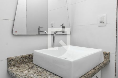 Casa à venda com 274m², 3 quartos e 2 vagasBanheiro