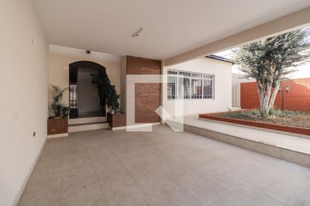 Casa à venda com 274m², 3 quartos e 2 vagasGaragem