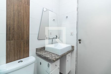 Casa à venda com 274m², 3 quartos e 2 vagasBanheiro