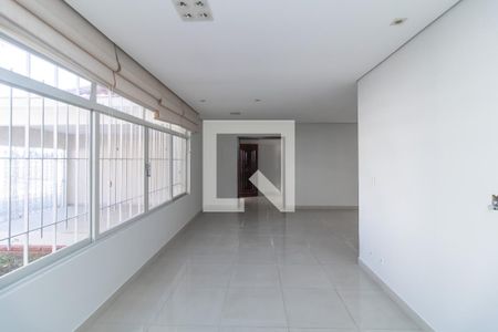 Sala de casa à venda com 3 quartos, 274m² em Jardim Cotinha, São Paulo