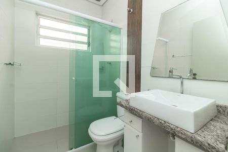 Casa à venda com 274m², 3 quartos e 2 vagasBanheiro