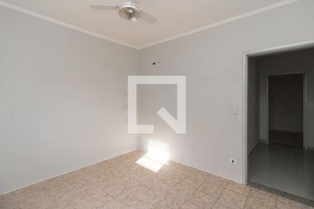 Casa à venda com 274m², 3 quartos e 2 vagasQuarto