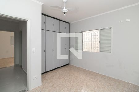 Casa à venda com 274m², 3 quartos e 2 vagasQuarto