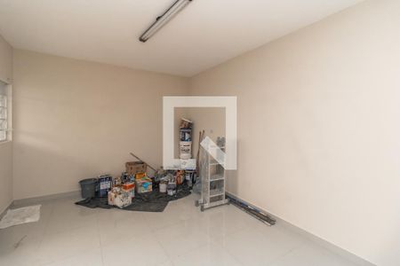 Casa à venda com 274m², 3 quartos e 2 vagasQuarto