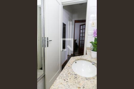 Apartamento à venda com 92m², 3 quartos e sem vaga Apartamento à venda com 92m², 3 quartos e sem vagaBanheiro