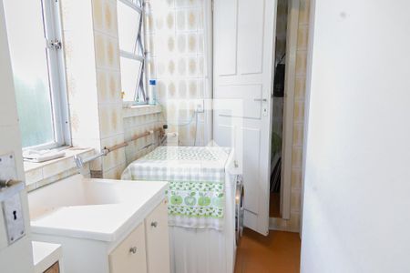 Apartamento à venda com 92m², 3 quartos e sem vaga Apartamento à venda com 92m², 3 quartos e sem vagaÁrea de Serviço