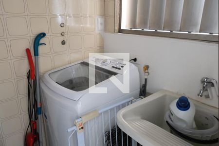 Apartamento para alugar com 70m², 2 quartos e 1 vagaárea de serviço 