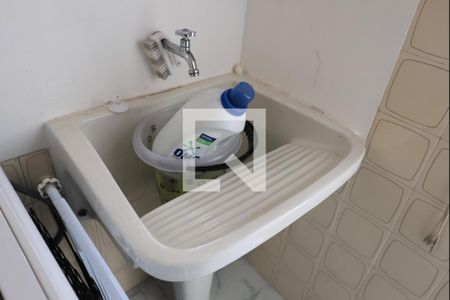 Apartamento para alugar com 70m², 2 quartos e 1 vagaárea de serviço 