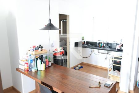 Apartamento para alugar com 70m², 2 quartos e 1 vagaCozinha