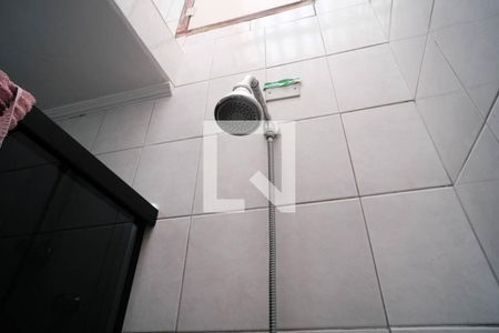 Casa à venda com 68m², 3 quartos e 1 vagaBanheiro 2