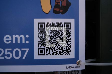 Casa à venda com 68m², 3 quartos e 1 vagaFachada